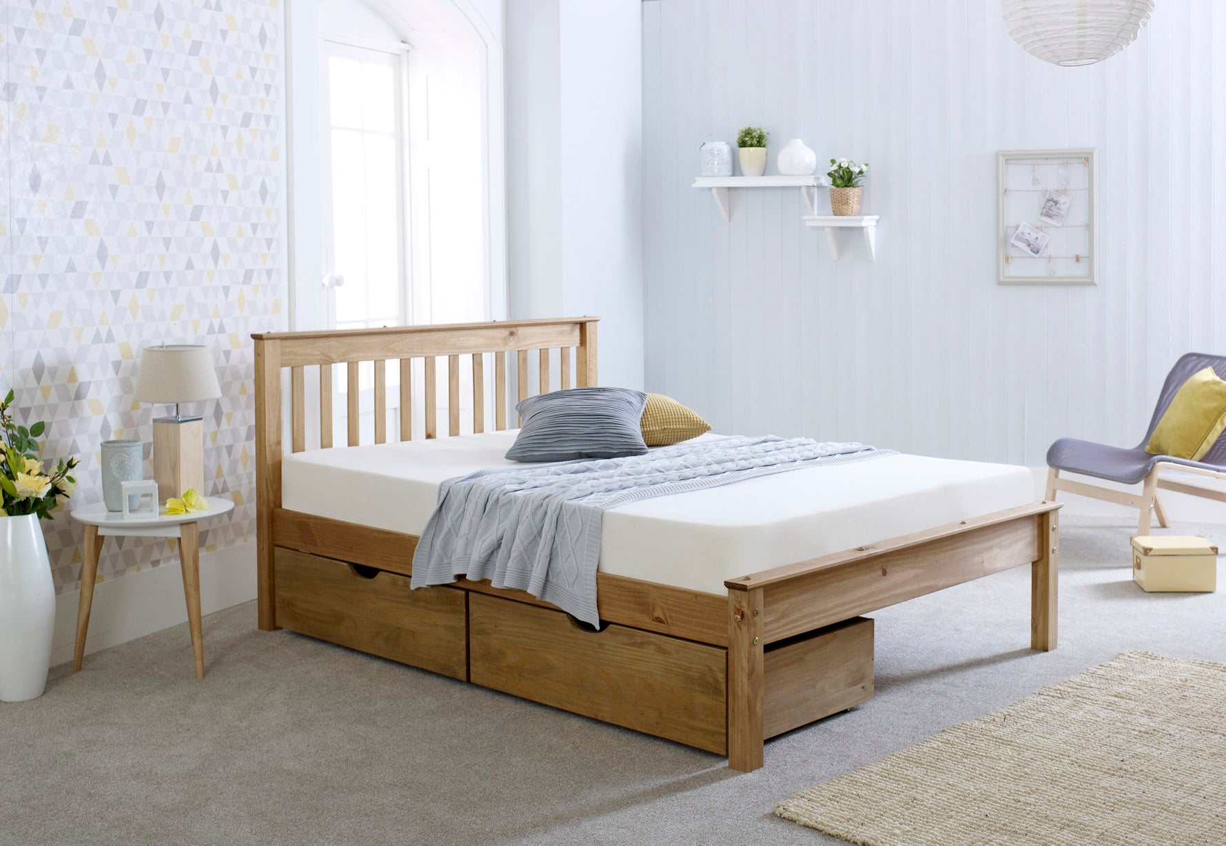 Chester Traditional Design Waxed Solid Pine Wooden Bed